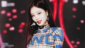 jennie首尔吃瓜,揭秘明星日常生活中的小确幸